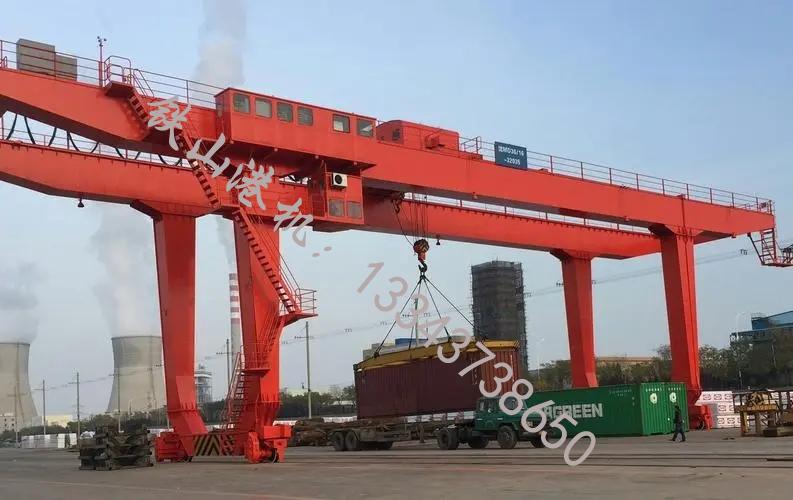 江蘇常州岸邊集裝箱起重機(jī)廠家起重機(jī)進(jìn)行檢查都是哪些內(nèi)容呢？